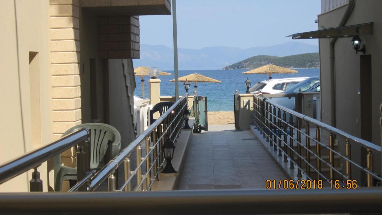 Peramos Rent House Daire Néa Péramos Dış mekan fotoğraf