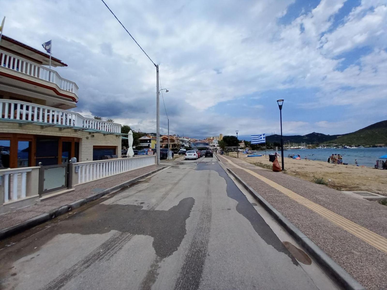 Peramos Rent House Daire Néa Péramos Dış mekan fotoğraf