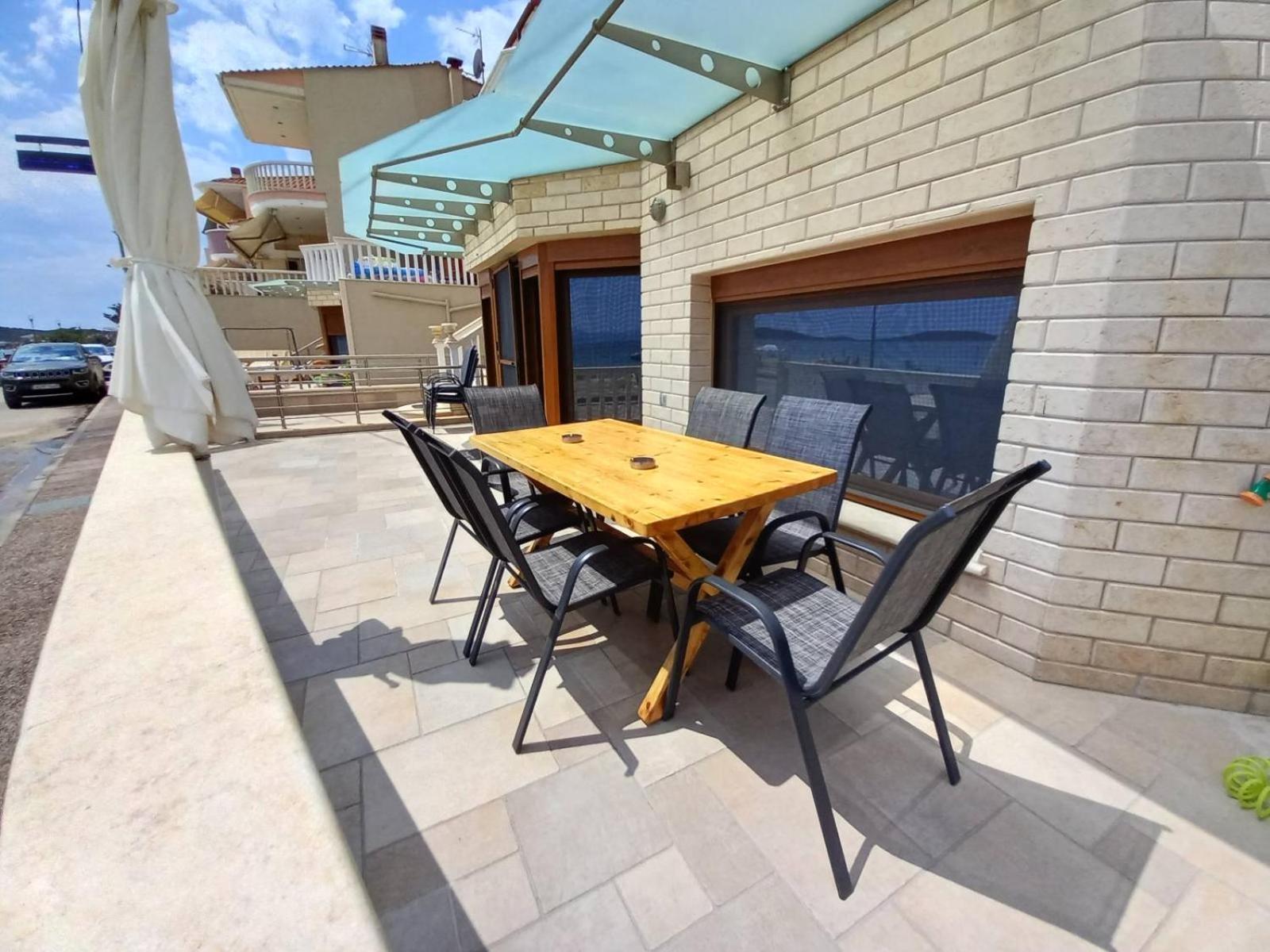 Peramos Rent House Daire Néa Péramos Dış mekan fotoğraf