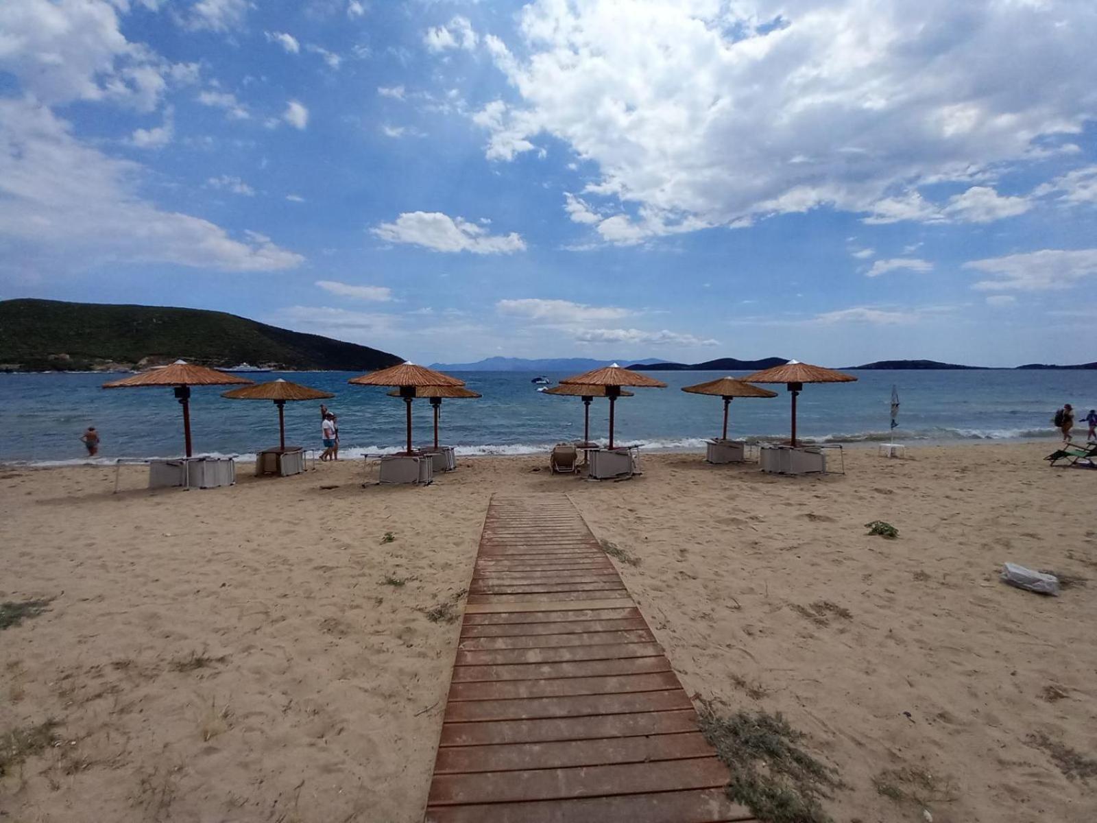 Peramos Rent House Daire Néa Péramos Dış mekan fotoğraf