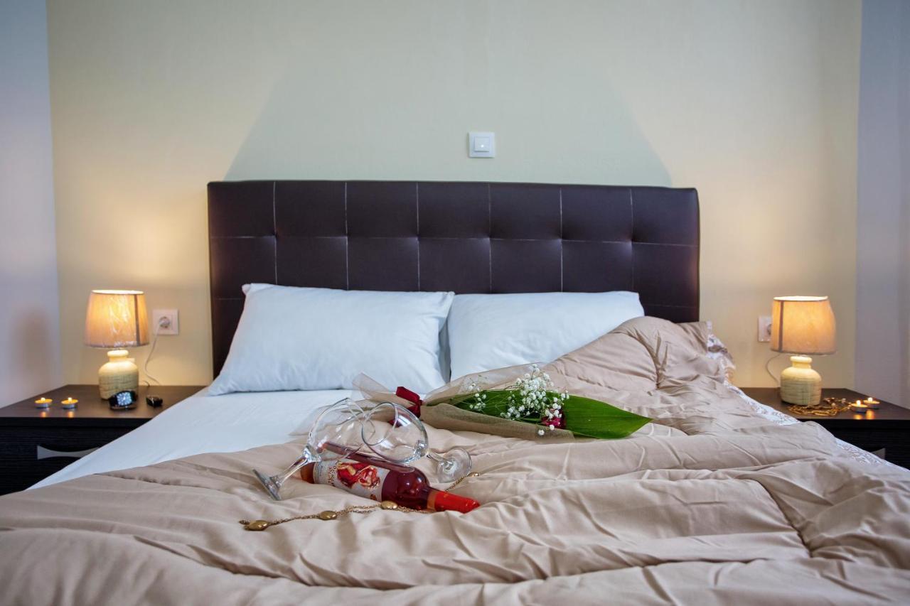 Peramos Rent House Daire Néa Péramos Dış mekan fotoğraf